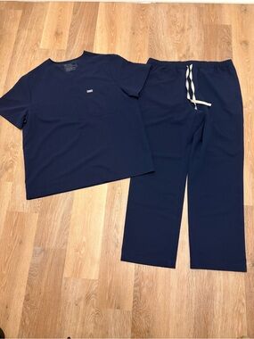 FIGS Navy Scrubs Set XL Leon Top Pisco Pants Technical Collection Medical Nurse